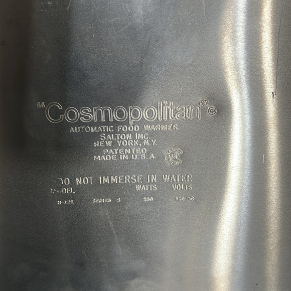 Salton Cosmopolitan Automatic Food Warmer (model H-121 Gourmet) - Picture 3 of 8